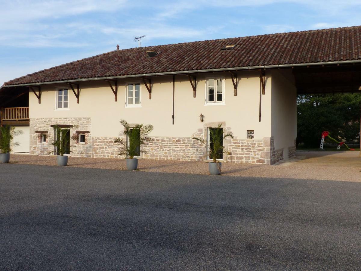 Gites Domaine De La Rochere Domsure ภายนอก รูปภาพ